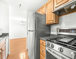 6 Greenbriar Dr, North Reading, Massachusetts, 2 Bedrooms Bedrooms, 5 Rooms Rooms,1 BathroomBathrooms,Residential,For Sale,Greenbriar Dr,73452016