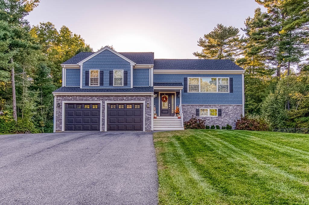 203 Bluejay Ln, Taunton, Massachusetts, 4 Bedrooms Bedrooms, 6 Rooms Rooms,3 BathroomsBathrooms,Residential,For Sale,Bluejay Ln,73438462