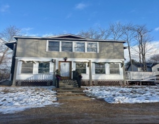 25 Belmont Street, Southbridge, Massachusetts, 4 Bedrooms Bedrooms, 8 Rooms Rooms,1.5 BathroomsBathrooms,Residential,For Sale,Belmont Street,73464244