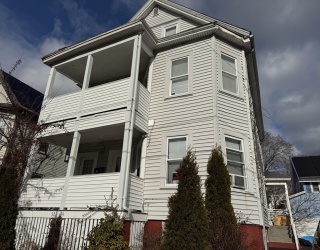 92 Emory St, Attleboro, Massachusetts, 2 Bedrooms Bedrooms, 4 Rooms Rooms,1 BathroomBathrooms,Residential Lease,For Rent,Emory St,73464249