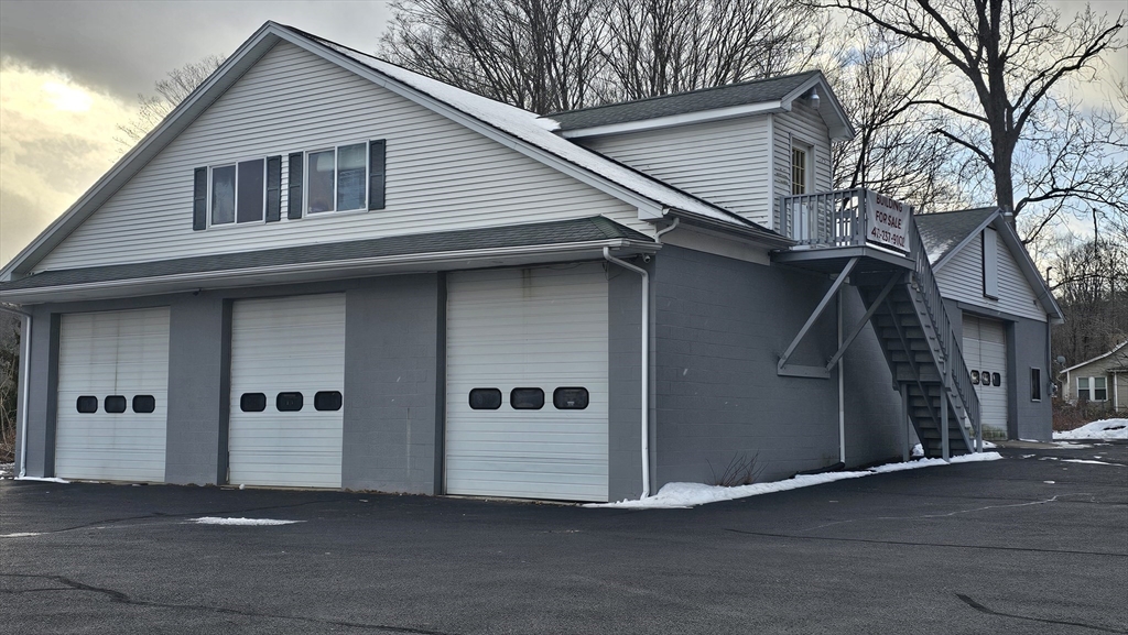 69 Ware Rd, Warren, Massachusetts, ,Commercial Sale,For Sale,Ware Rd,73464266