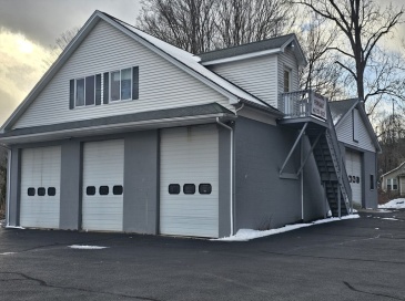 69 Ware Rd, Warren, Massachusetts, ,Commercial Sale,For Sale,Ware Rd,73464266