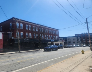 19 1/2 Lunenburg Street, Fitchburg, Massachusetts, 1 Bedroom Bedrooms, 2 Rooms Rooms,1 BathroomBathrooms,Residential Lease,For Rent,Lunenburg Street,73464360