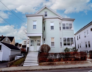 246-248 Shaw St, Lowell, Massachusetts, 6 Bedrooms Bedrooms, 13 Rooms Rooms,2 BathroomsBathrooms,Residential Income,For Sale,Shaw St,73459951