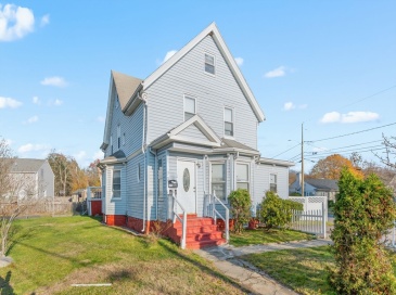99 Grove St, Brockton, Massachusetts, 6 Bedrooms Bedrooms, 12 Rooms Rooms,3 BathroomsBathrooms,Residential Income,For Sale,Grove St,73454894 99 Grove St, Brockton, Massachusetts, 6 Bedrooms Bedrooms, 12 Rooms Rooms,3 BathroomsBathrooms,Residential Income,For Sale,Grove St,73454894