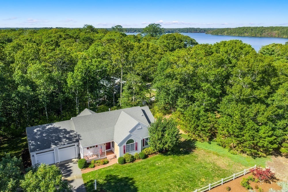 3 Stephen Hopkins Rd, Harwich, Massachusetts, 3 Bedrooms Bedrooms, 6 Rooms Rooms,2 BathroomsBathrooms,Residential,For Sale,Stephen Hopkins Rd,73438843