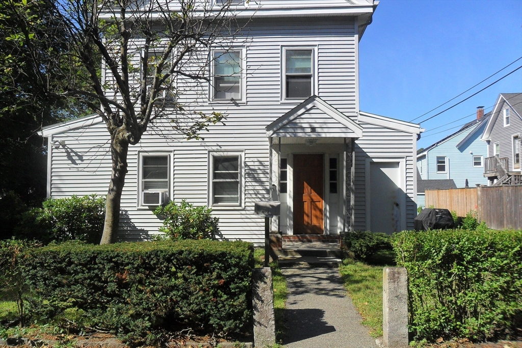 28 Spring Street, Natick, Massachusetts, 2 Bedrooms Bedrooms, 5 Rooms Rooms,1 BathroomBathrooms,Residential Lease,For Rent,Spring Street,73432457