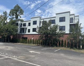 1391 Main Street, Walpole, Massachusetts, 2 Bedrooms Bedrooms, 5 Rooms Rooms,2 BathroomsBathrooms,Residential Lease,For Rent,Main Street,73464520