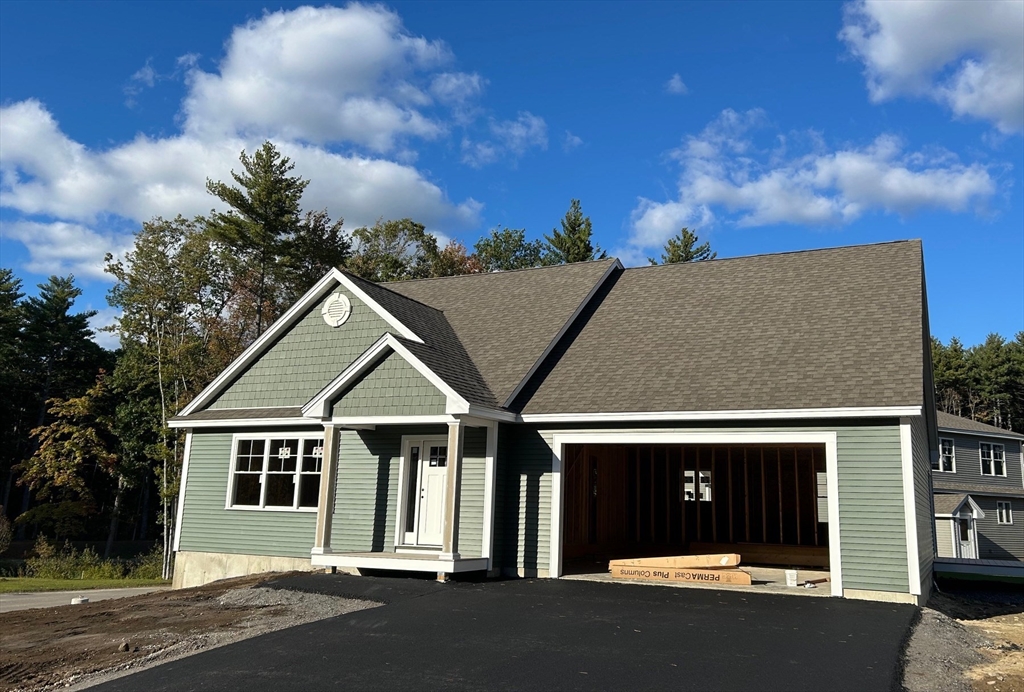 16 Juliana Ave., Nashua, New Hampshire, 3 Bedrooms Bedrooms, 6 Rooms Rooms,2.5 BathroomsBathrooms,Residential,For Sale,Juliana Ave.,73464491