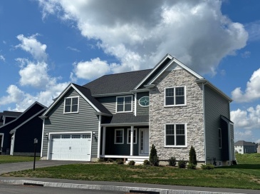 81 Pratt Avenue, Bridgewater, Massachusetts, 3 Bedrooms Bedrooms, 7 Rooms Rooms,2.5 BathroomsBathrooms,Residential,For Sale,Pratt Avenue,73464695