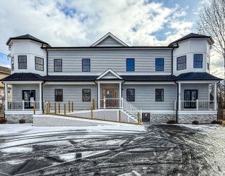 92 Winthrop St, Framingham, Massachusetts, 14 Bedrooms Bedrooms, 30 Rooms Rooms,13 BathroomsBathrooms,Residential Income,For Sale,Winthrop St,73464701