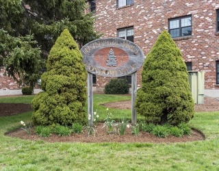 14B Mayberry Dr, Westborough, Massachusetts, 2 Bedrooms Bedrooms, 4 Rooms Rooms,1 BathroomBathrooms,Residential Lease,For Rent,Mayberry Dr,73464663