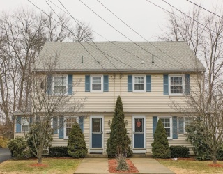 132 Ashcroft, Dedham, Massachusetts, 4 Bedrooms Bedrooms, 8 Rooms Rooms,1.5 BathroomsBathrooms,Residential Lease,For Rent,Ashcroft,73464787