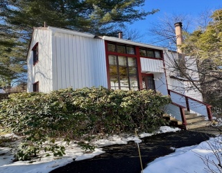 53 Pine Grv, Amherst, Massachusetts, 2 Bedrooms Bedrooms, 6 Rooms Rooms,2 BathroomsBathrooms,Residential,For Sale,Pine Grv,73464809