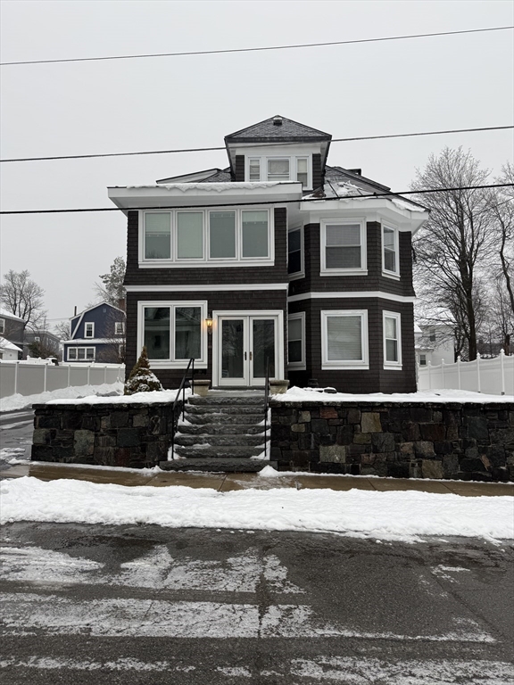 30 Mountain Ave, Fitchburg, Massachusetts, 2 Bedrooms Bedrooms, 5 Rooms Rooms,1 BathroomBathrooms,Residential Lease,For Rent,Mountain Ave,73464850