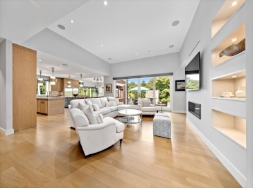 2 Black Rock Dr, Hingham, Massachusetts, 4 Bedrooms Bedrooms, 10 Rooms Rooms,4.5 BathroomsBathrooms,Residential,For Sale,Black Rock Dr,73464883