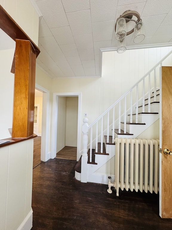 111 Walnut St, Everett, Massachusetts, 4 Bedrooms Bedrooms, 7 Rooms Rooms,1 BathroomBathrooms,Residential Lease,For Rent,Walnut St,73462953