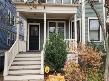 465-467 Huron Ave, Cambridge, Massachusetts, 3 Bedrooms Bedrooms, 7 Rooms Rooms,2 BathroomsBathrooms,Residential Lease,For Rent,Huron Ave,73458503