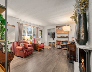 62 Gregory Rd, Framingham, Massachusetts, 3 Bedrooms Bedrooms, 7 Rooms Rooms,1.5 BathroomsBathrooms,Residential Lease,For Rent,Gregory Rd,73465130