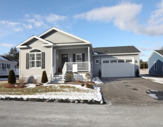 96 Sycamore Lane, Taunton, Massachusetts, 2 Bedrooms Bedrooms, 6 Rooms Rooms,2 BathroomsBathrooms,Residential,For Sale,Sycamore Lane,73465170