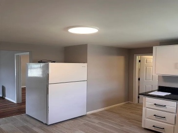 24 Concord St., Ashland, Massachusetts, 1 Bedroom Bedrooms, 3 Rooms Rooms,1 BathroomBathrooms,Residential Lease,For Rent,Concord St.,73465228