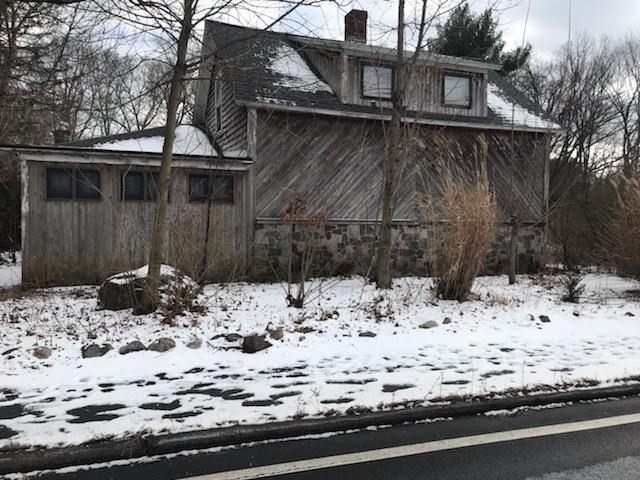 160 West Street, Attleboro, Massachusetts, 3 Bedrooms Bedrooms, 8 Rooms Rooms,2 BathroomsBathrooms,Residential,For Sale,West Street,73465231