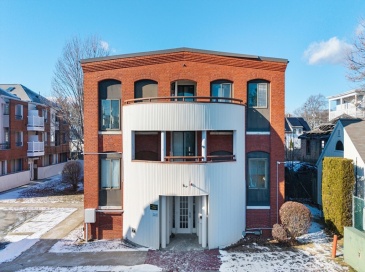 11 Margin Street, Lynn, Massachusetts, 2 Bedrooms Bedrooms, 4 Rooms Rooms,1.5 BathroomsBathrooms,Residential,For Sale,Margin Street,73465243