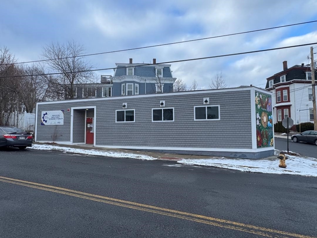 301 Washington Street, Haverhill, Massachusetts, ,Commercial Sale,For Sale,Washington Street,73465273