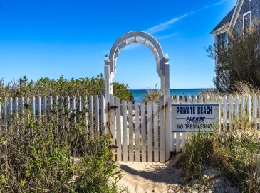 616 Commercial Street, Provincetown, Massachusetts, 1 Bedroom Bedrooms, 1 Room Rooms,1 BathroomBathrooms,Residential,For Sale,Commercial Street,73372798