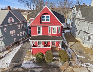 35 Algonquin St, Boston, Massachusetts, 8 Bedrooms Bedrooms, 12 Rooms Rooms,2 BathroomsBathrooms,Residential,For Sale,Algonquin St,73465507