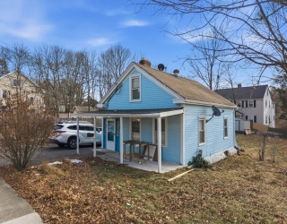 62 Main Street, Saugus, Massachusetts, 3 Bedrooms Bedrooms, 5 Rooms Rooms,1 BathroomBathrooms,Residential,For Sale,Main Street,73465515