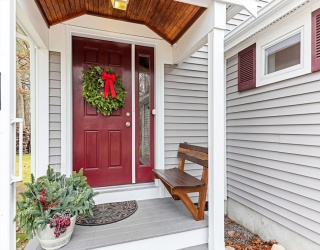 11 Acre Rd, Norton, Massachusetts, 2 Bedrooms Bedrooms, 4 Rooms Rooms,1 BathroomBathrooms,Residential,For Sale,Acre Rd,73465351