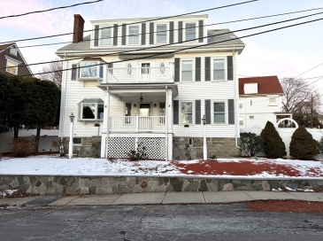 6 Appleton St, Watertown, Massachusetts, 5 Bedrooms Bedrooms, 9 Rooms Rooms,2.5 BathroomsBathrooms,Residential,For Sale,Appleton St,73465382