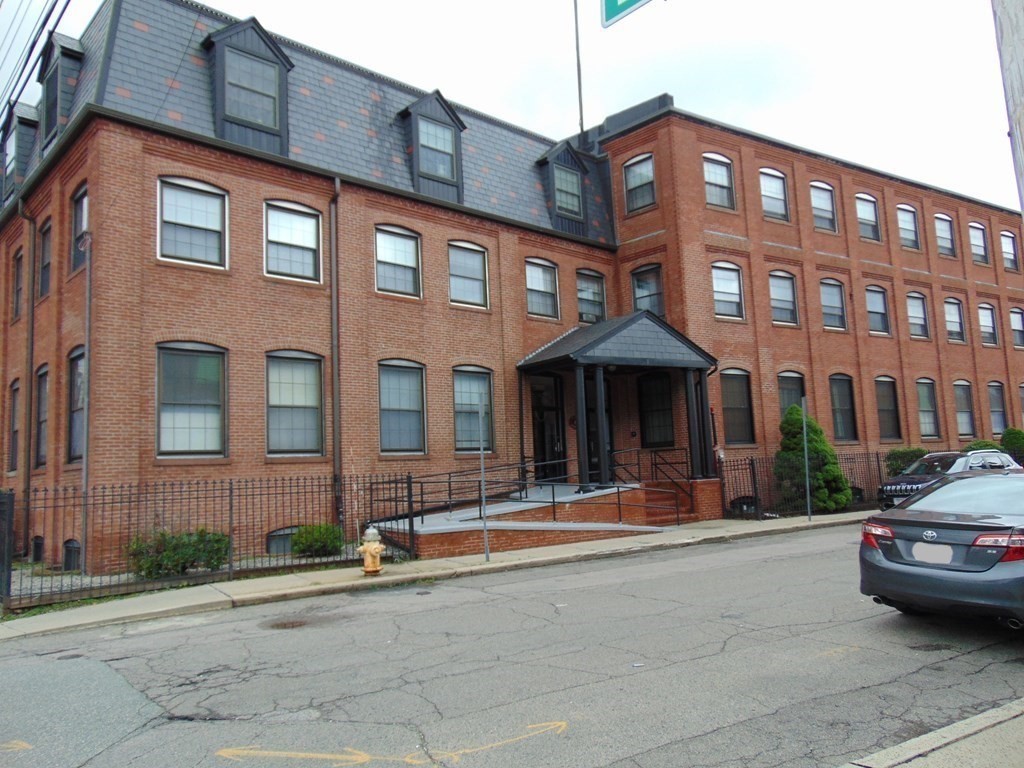 10 Weston Ave, Quincy, Massachusetts, 1 Bedroom Bedrooms, 3 Rooms Rooms,1 BathroomBathrooms,Residential Lease,For Rent,Weston Ave,73465432