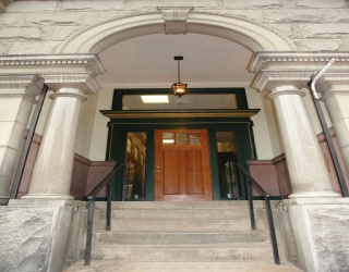 12 Market Street, New Bedford, Massachusetts, 2 Bedrooms Bedrooms, 9 Rooms Rooms,2.5 BathroomsBathrooms,Residential Lease,For Rent,Market Street,73465677