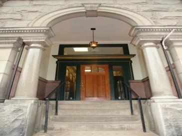 12 Market Street, New Bedford, Massachusetts, 2 Bedrooms Bedrooms, 9 Rooms Rooms,2.5 BathroomsBathrooms,Residential Lease,For Rent,Market Street,73465677