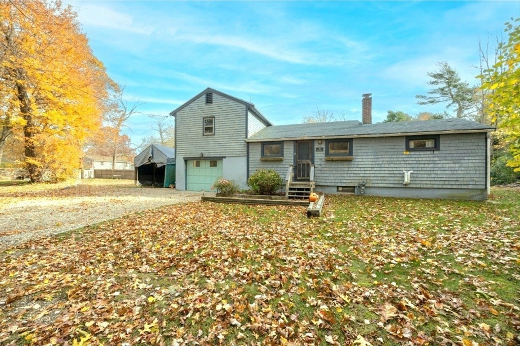 40 3rd Ave, Halifax, Massachusetts, 2 Bedrooms Bedrooms, 4 Rooms Rooms,1 BathroomBathrooms,Residential,For Sale,3rd Ave,73456523