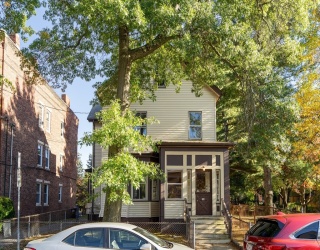 30 Dudley Street, Cambridge, Massachusetts, 4 Bedrooms Bedrooms, 12 Rooms Rooms,2 BathroomsBathrooms,Residential Income,For Sale,Dudley Street,73445765