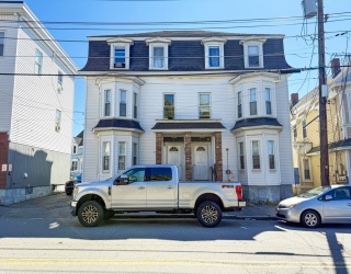 834 Central St, Lowell, Massachusetts, 12 Bedrooms Bedrooms, 24 Rooms Rooms,6 BathroomsBathrooms,Residential Income,For Sale,Central St,73437017