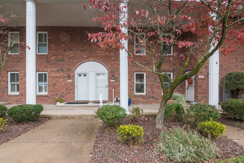 6 Castle Hill Road, Agawam, Massachusetts, 2 Bedrooms Bedrooms, 6 Rooms Rooms,1.5 BathroomsBathrooms,Residential,For Sale,Castle Hill Road,73453815