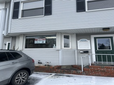 34 Chestnut Street, Wakefield, Massachusetts, ,Commercial Lease,For Rent,Chestnut Street,73465746