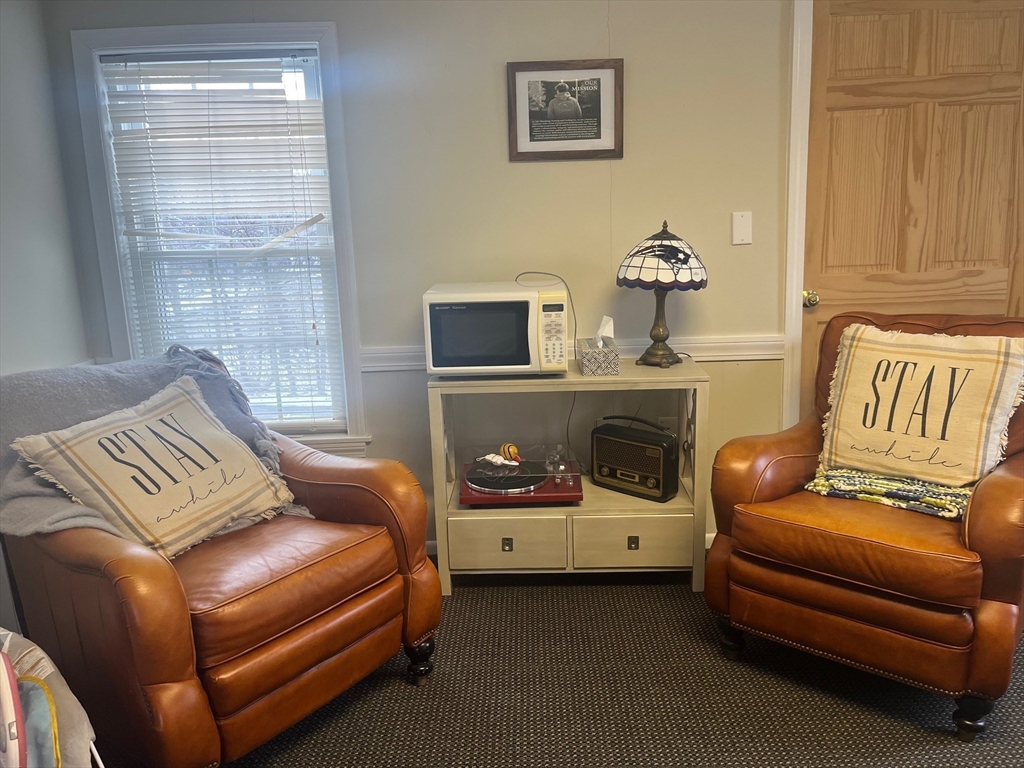 400 Boston Post Road, Sudbury, Massachusetts, ,Commercial Lease,For Rent,Boston Post Road,73465762