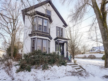 71 Main, Pepperell, Massachusetts, 5 Bedrooms Bedrooms, 12 Rooms Rooms,2 BathroomsBathrooms,Residential Income,For Sale,Main,73465832 71 Main, Pepperell, Massachusetts, 5 Bedrooms Bedrooms, 12 Rooms Rooms,2 BathroomsBathrooms,Residential Income,For Sale,Main,73465832