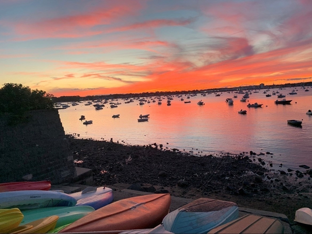 20 Manataug Trail, Marblehead, Massachusetts, 4 Bedrooms Bedrooms, 9 Rooms Rooms,2 BathroomsBathrooms,Residential Lease,For Rent,Manataug Trail,73465861