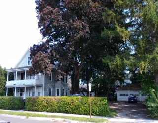 31 - 33 George Street, Westfield, Massachusetts, 6 Bedrooms Bedrooms, 10 Rooms Rooms,2 BathroomsBathrooms,Residential Income,For Sale,George Street,73439122