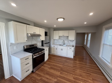 1922 Columbus Ave, Boston, Massachusetts, 5 Bedrooms Bedrooms, 7 Rooms Rooms,1 BathroomBathrooms,Residential Lease,For Rent,Columbus Ave,73465878