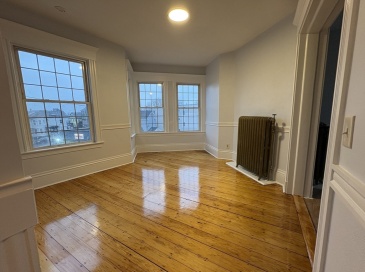 363 Adams Street, Boston, Massachusetts, 1 Bedroom Bedrooms, 4 Rooms Rooms,1 BathroomBathrooms,Residential Lease,For Rent,Adams Street,73465944