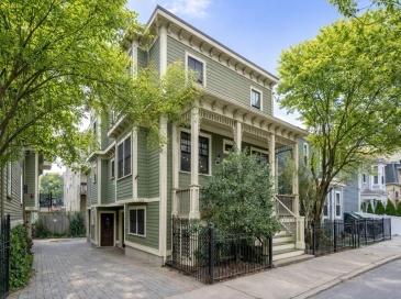 12 Spring Garden Street, Boston, Massachusetts, 3 Bedrooms Bedrooms, 7 Rooms Rooms,3 BathroomsBathrooms,Residential,For Sale,Spring Garden Street,73465978