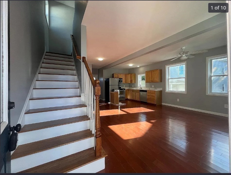 11 Avon Pl, Haverhill, Massachusetts, 2 Bedrooms Bedrooms, 2 Rooms Rooms,1.5 BathroomsBathrooms,Residential Lease,For Rent,Avon Pl,73448653