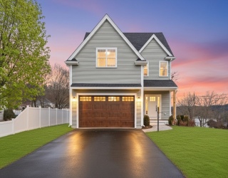 28 Arlington St, Woburn, Massachusetts, 4 Bedrooms Bedrooms, 10 Rooms Rooms,3.5 BathroomsBathrooms,Residential,For Sale,Arlington St,73466033